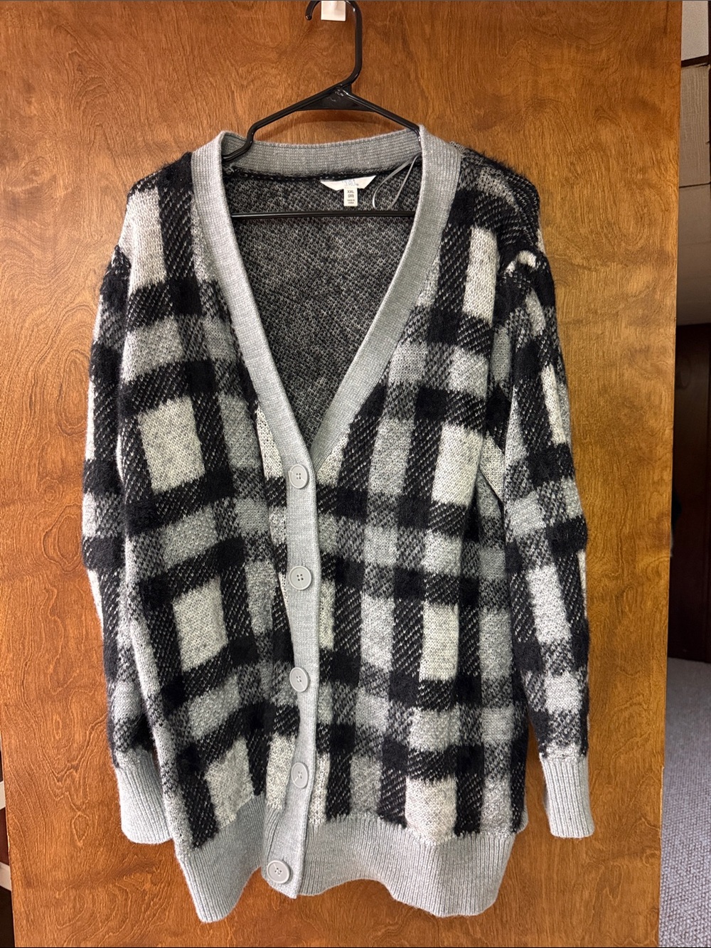 Time and Tru Black & Gray Plaid Button Cardigan